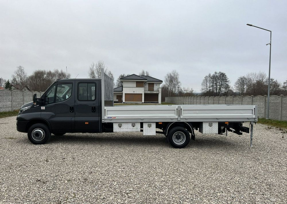 Iveco Daily 70C18 7-osobowy Doka_Brygadowy Skrzynia_5m + HAK 3.0/180KM - Flakbil: bild 4 Iveco Daily 70C18 7-osobowy Doka_Brygadowy Skrzynia_5m + HAK 3.0/180KM - Flakbil: bild 4