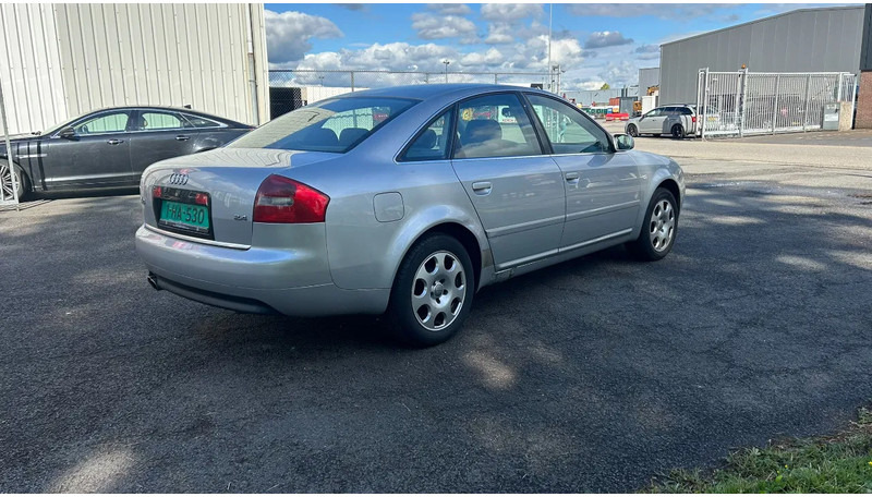 Audi 2.4 Benzine V6 - Personbil: bild 4 Audi 2.4 Benzine V6 - Personbil: bild 4