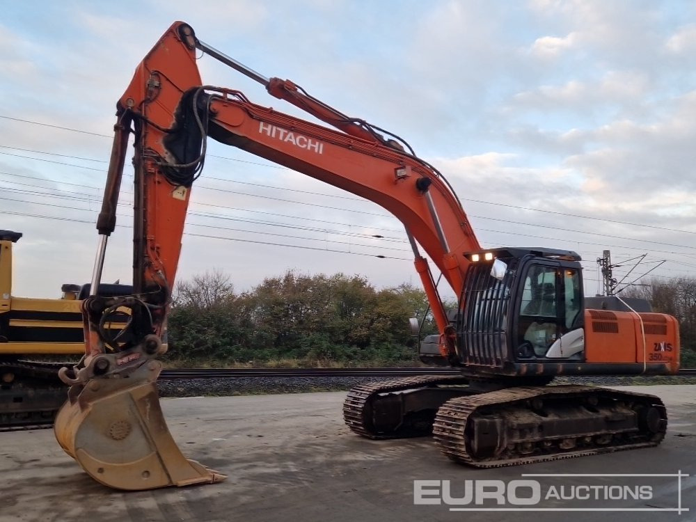 2015 Hitachi ZX350LCN-5B - Bandgrävare: bild 1 2015 Hitachi ZX350LCN-5B - Bandgrävare: bild 1