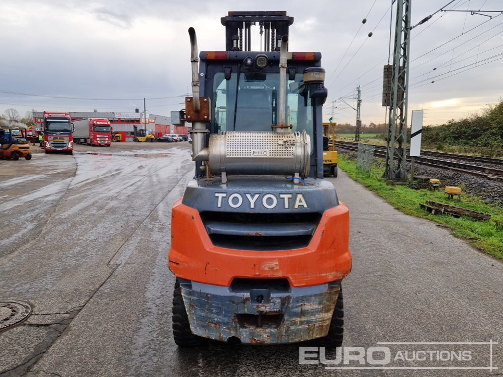 2016 Toyota 40-8FD50N - Motviktstruck: bild 4 2016 Toyota 40-8FD50N - Motviktstruck: bild 4