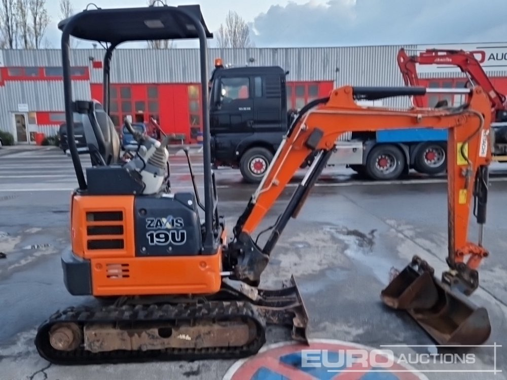 2019 Hitachi ZX19U-5A - Minigrävmaskin: bild 5 2019 Hitachi ZX19U-5A - Minigrävmaskin: bild 5