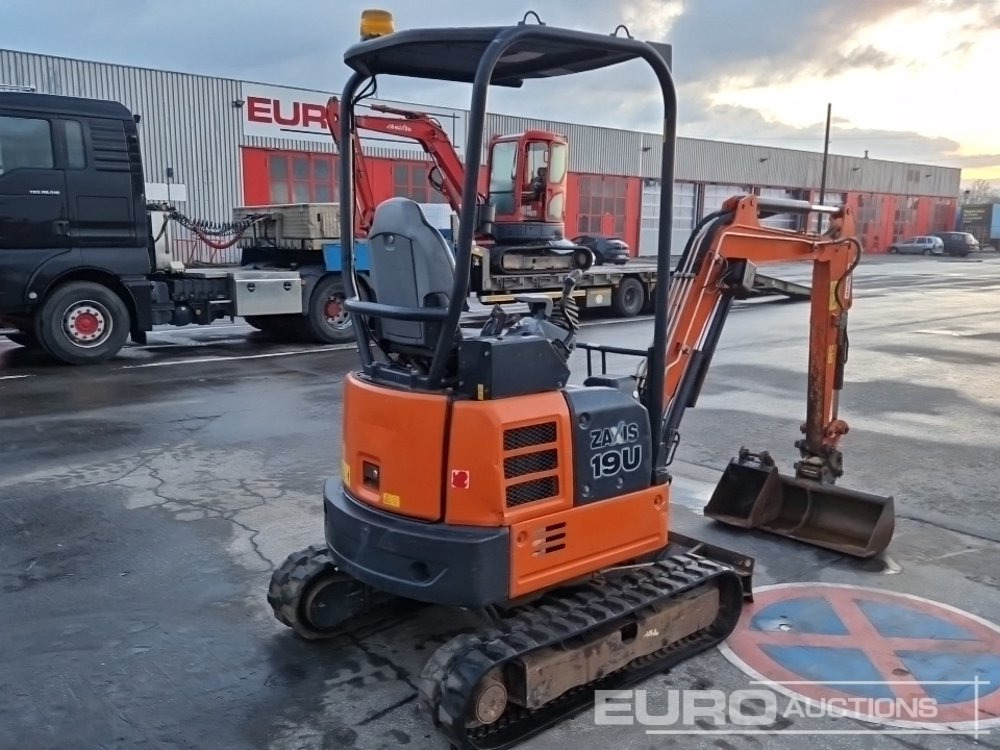 2019 Hitachi ZX19U-5A - Minigrävmaskin: bild 4 2019 Hitachi ZX19U-5A - Minigrävmaskin: bild 4