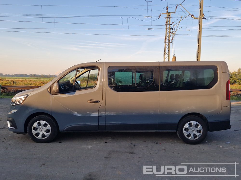 2022 Renault Trafic - Minibuss, Persontransport: bild 2 2022 Renault Trafic - Minibuss, Persontransport: bild 2