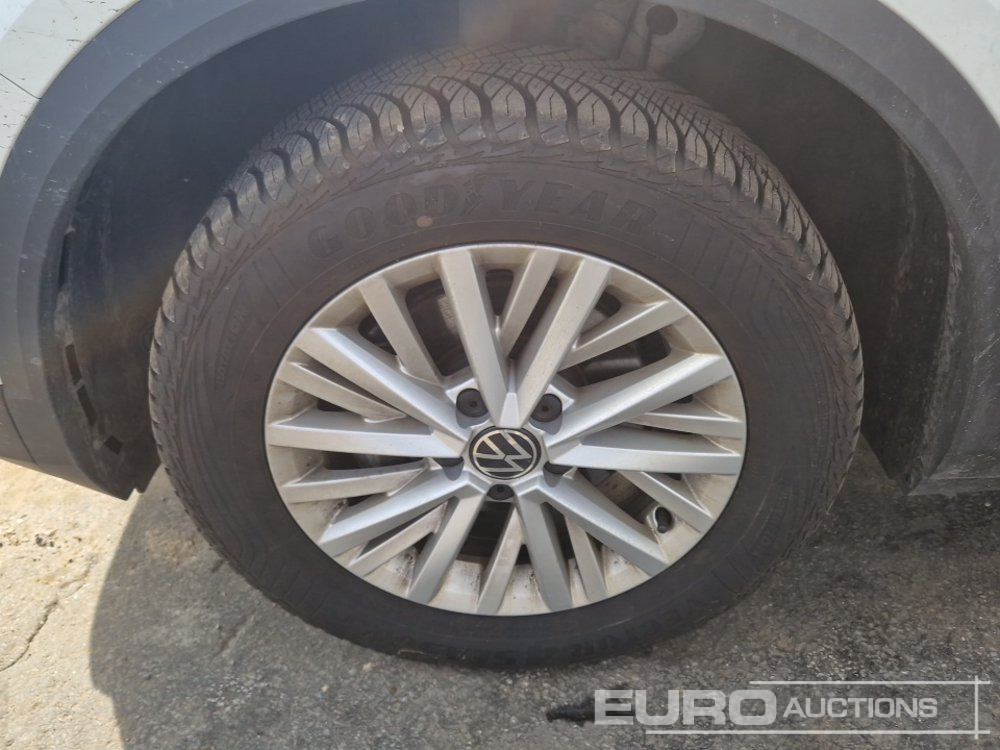 SUV 2024 Volkswagen T-Roc: bild 10