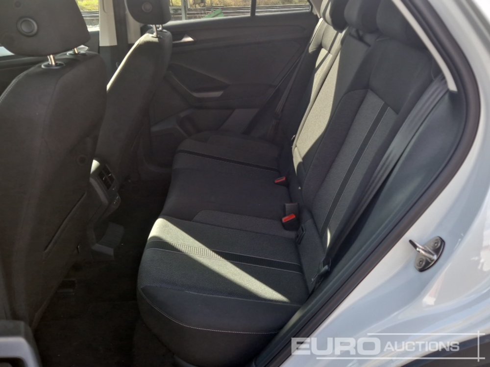 SUV 2024 Volkswagen T-Roc: bild 21