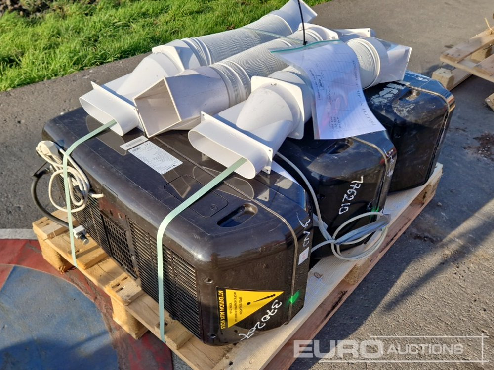 Airconditioning Units (3 of) - Entreprenadutrustning: bild 3 Airconditioning Units (3 of) - Entreprenadutrustning: bild 3