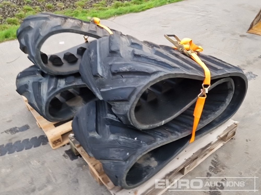 Camso 24" Rubber Tracks (2 of) 1 pair of Camso Rubber Tracks in size 24" to suit John Deere 8RX Tractors - Larvband för Byggmaskiner: bild 3 Camso 24" Rubber Tracks (2 of) 1 pair of Camso Rubber Tracks in size 24" to suit John Deere 8RX Tractors - Larvband för Byggmaskiner: bild 3