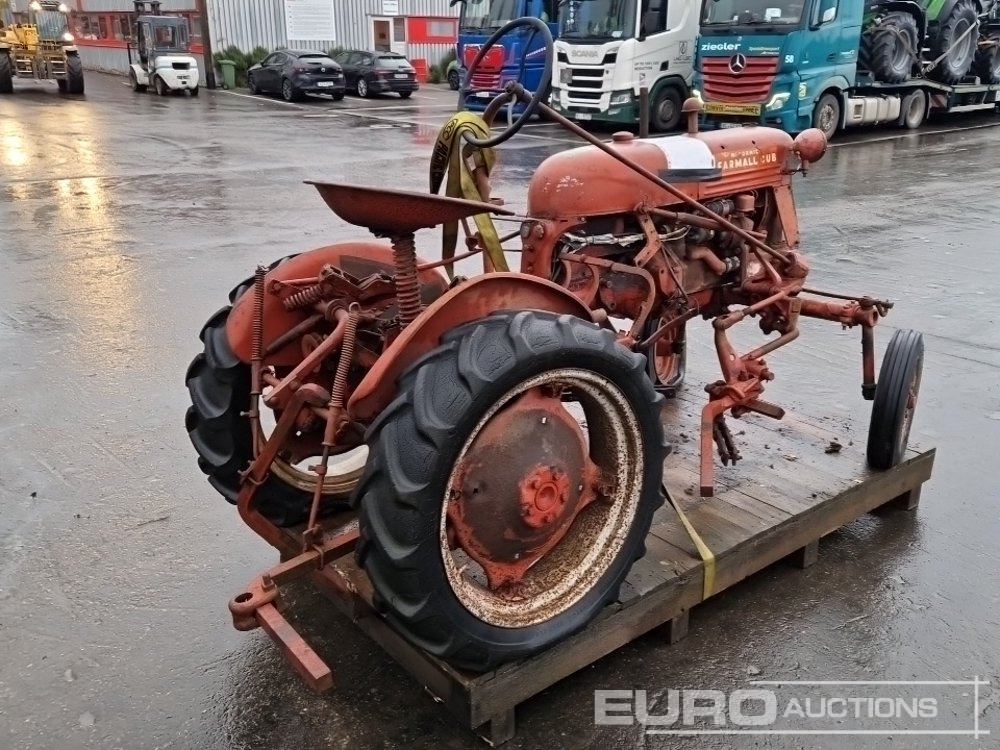 Farmall Cub - Traktor: bild 4 Farmall Cub - Traktor: bild 4