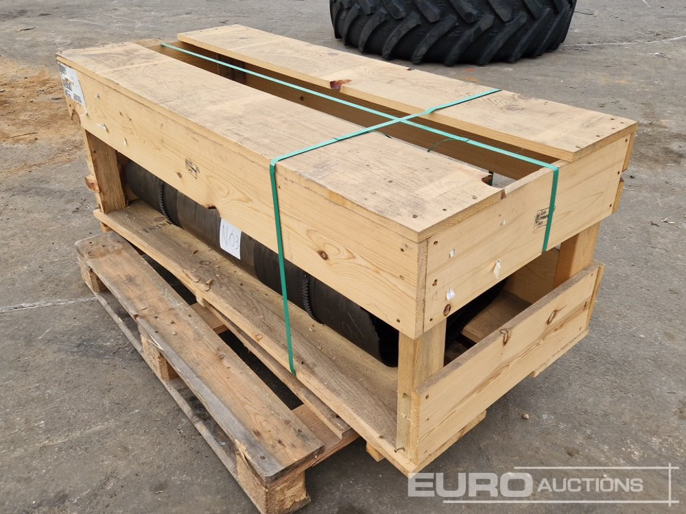 Unused John Deere New belts for John Deere HD45X Header (John Deere code: AXE90382) Spare New Belts - Lantbruksmaskiner: bild 3 Unused John Deere New belts for John Deere HD45X Header (John Deere code: AXE90382) Spare New Belts - Lantbruksmaskiner: bild 3