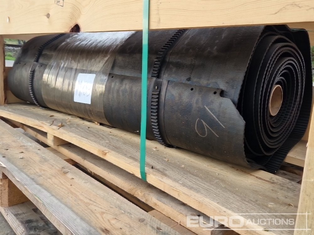 Unused John Deere New belts for John Deere HD45X Header (John Deere code: AXE90382) Spare New Belts - Lantbruksmaskiner: bild 1 Unused John Deere New belts for John Deere HD45X Header (John Deere code: AXE90382) Spare New Belts - Lantbruksmaskiner: bild 1