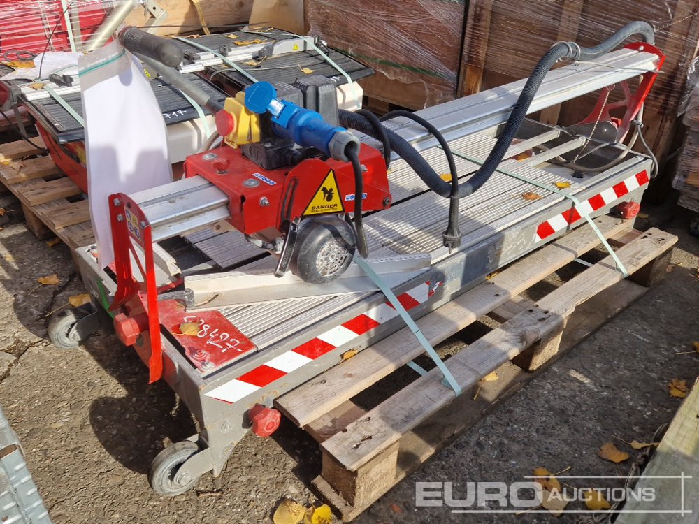 Masonry Saw - Asfaltmaskin: bild 1 Masonry Saw - Asfaltmaskin: bild 1