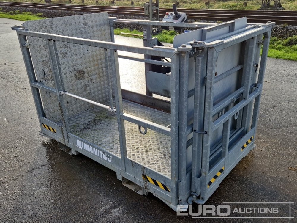 2013 Manitou PSE 4400 Manbasket to suit Telehandler - Materialhanteringsutrustning: bild 1 2013 Manitou PSE 4400 Manbasket to suit Telehandler - Materialhanteringsutrustning: bild 1