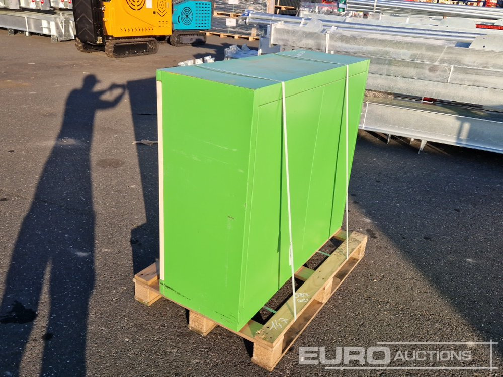 Metal Filling Cabinet - Entreprenadutrustning: bild 3 Metal Filling Cabinet - Entreprenadutrustning: bild 3
