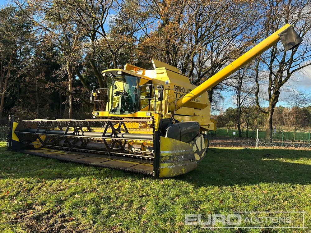 New Holland TX68 Plus - Skördetröska: bild 4 New Holland TX68 Plus - Skördetröska: bild 4