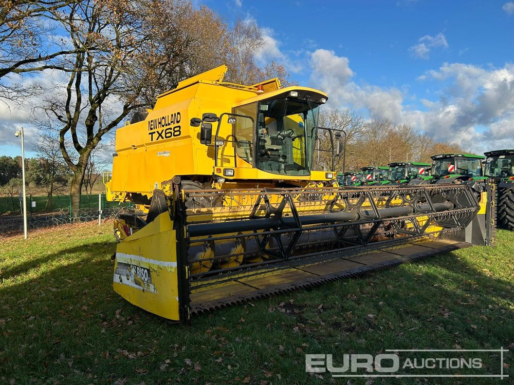 New Holland TX68 Plus - Skördetröska: bild 2 New Holland TX68 Plus - Skördetröska: bild 2
