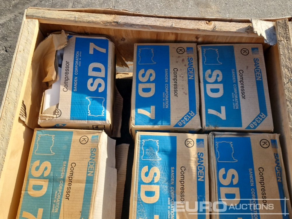 Unused Sanden SD7H15 Compressor for AC (6 of) - Reservdelar: bild 3 Unused Sanden SD7H15 Compressor for AC (6 of) - Reservdelar: bild 3