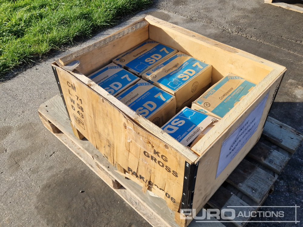 Unused Sanden SD7H15 Compressor for AC (6 of) - Reservdelar: bild 1 Unused Sanden SD7H15 Compressor for AC (6 of) - Reservdelar: bild 1