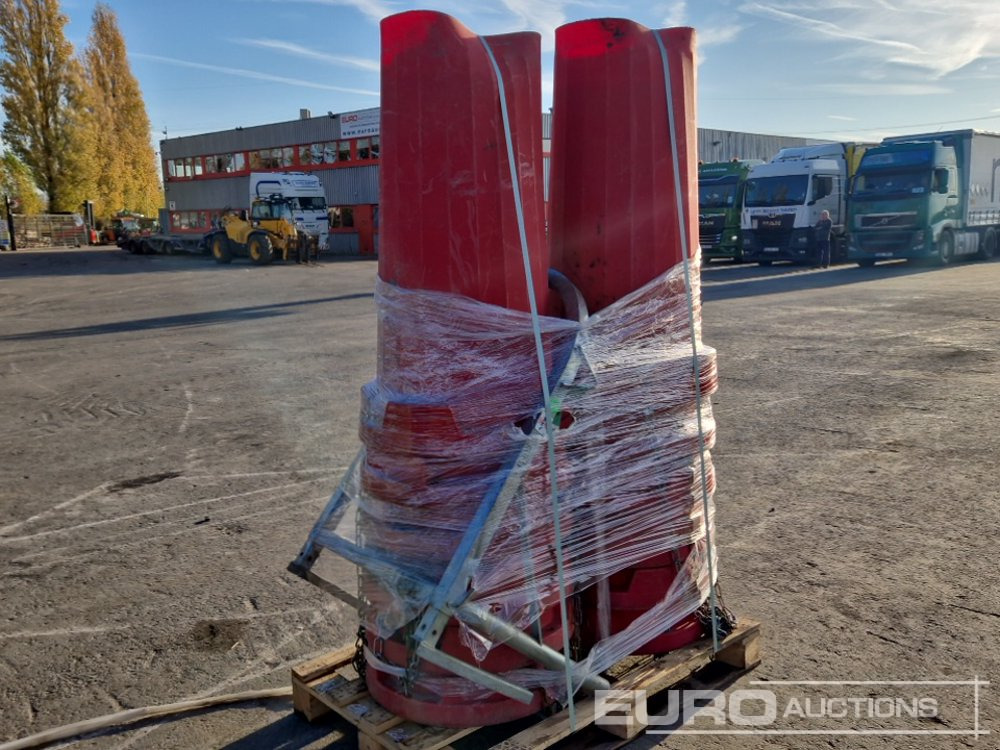 Ruble Schute with Hanging Frame - Entreprenadutrustning: bild 3 Ruble Schute with Hanging Frame - Entreprenadutrustning: bild 3