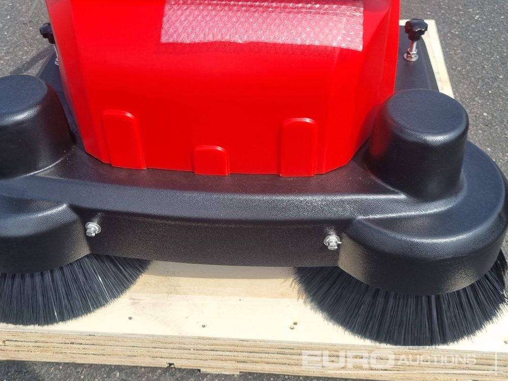 Unused Walk Behind Sweeper - Industriell sopmaskin: bild 5 Unused Walk Behind Sweeper - Industriell sopmaskin: bild 5