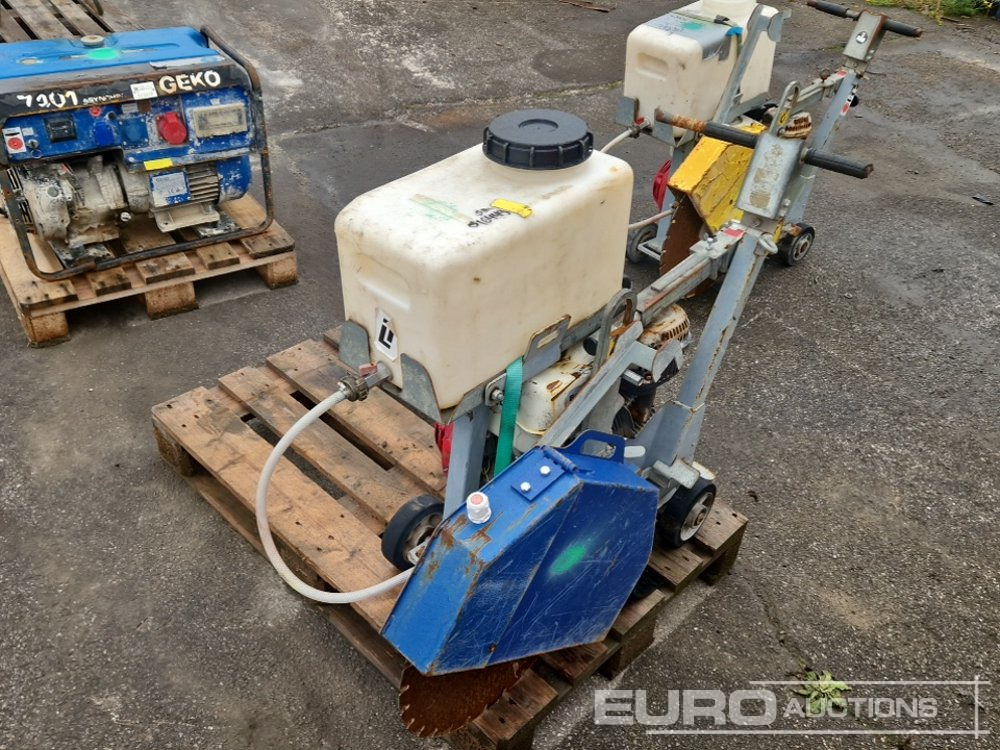 Walk Behind Asphalt Saw - Asfaltmaskin: bild 1 Walk Behind Asphalt Saw - Asfaltmaskin: bild 1