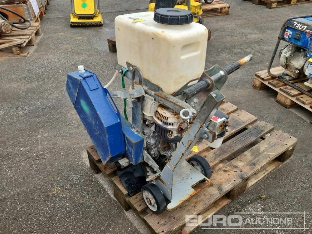 Walk Behind Asphalt Saw - Asfaltmaskin: bild 2 Walk Behind Asphalt Saw - Asfaltmaskin: bild 2