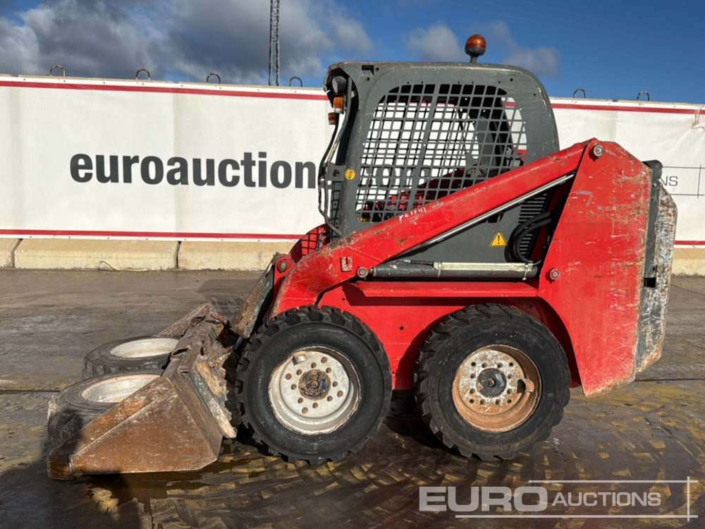 2007 Wacker Neuson 701S - Kompaktlastare/ Slirstyrda lastare: bild 2 2007 Wacker Neuson 701S - Kompaktlastare/ Slirstyrda lastare: bild 2