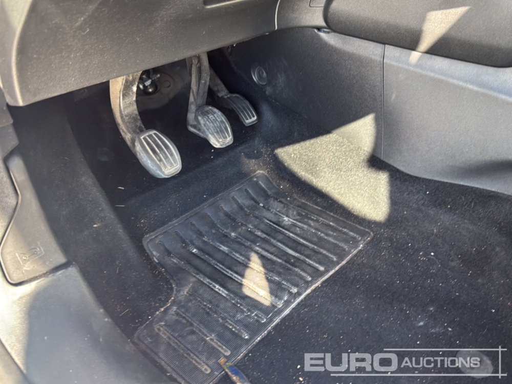 Personbil 2020 Peugeot 208: bild 15