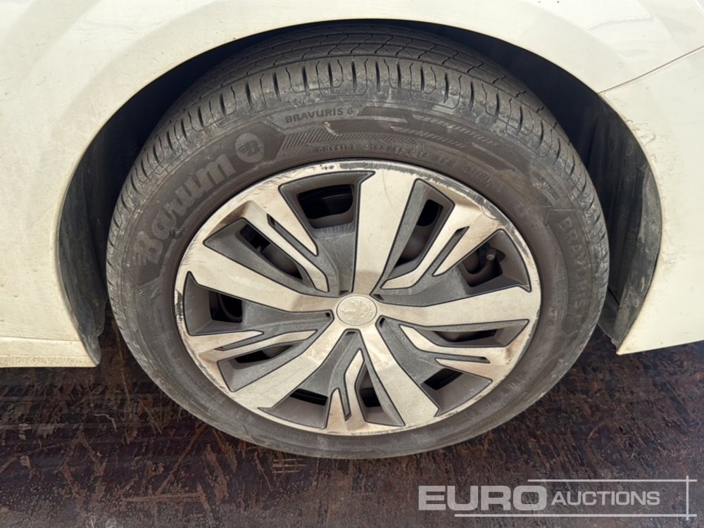 Personbil 2020 Peugeot 208: bild 12