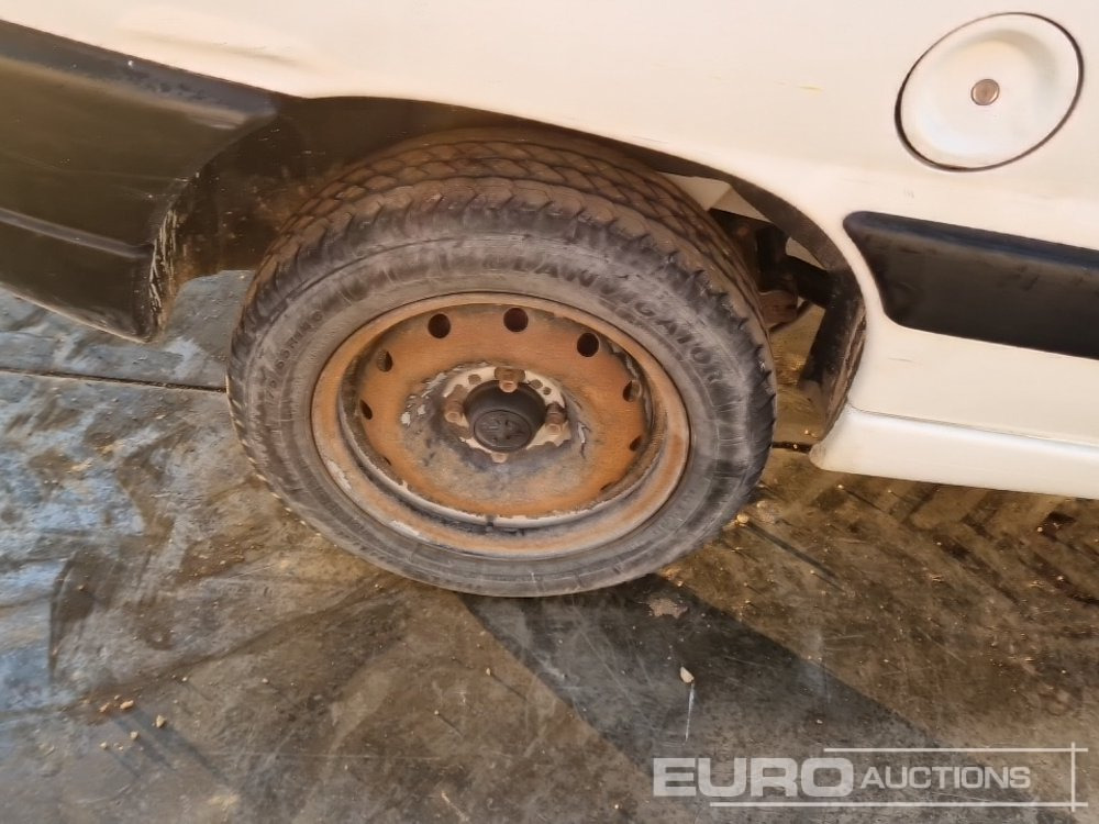 Transportbil 2007 Peugeot Partner: bild 10