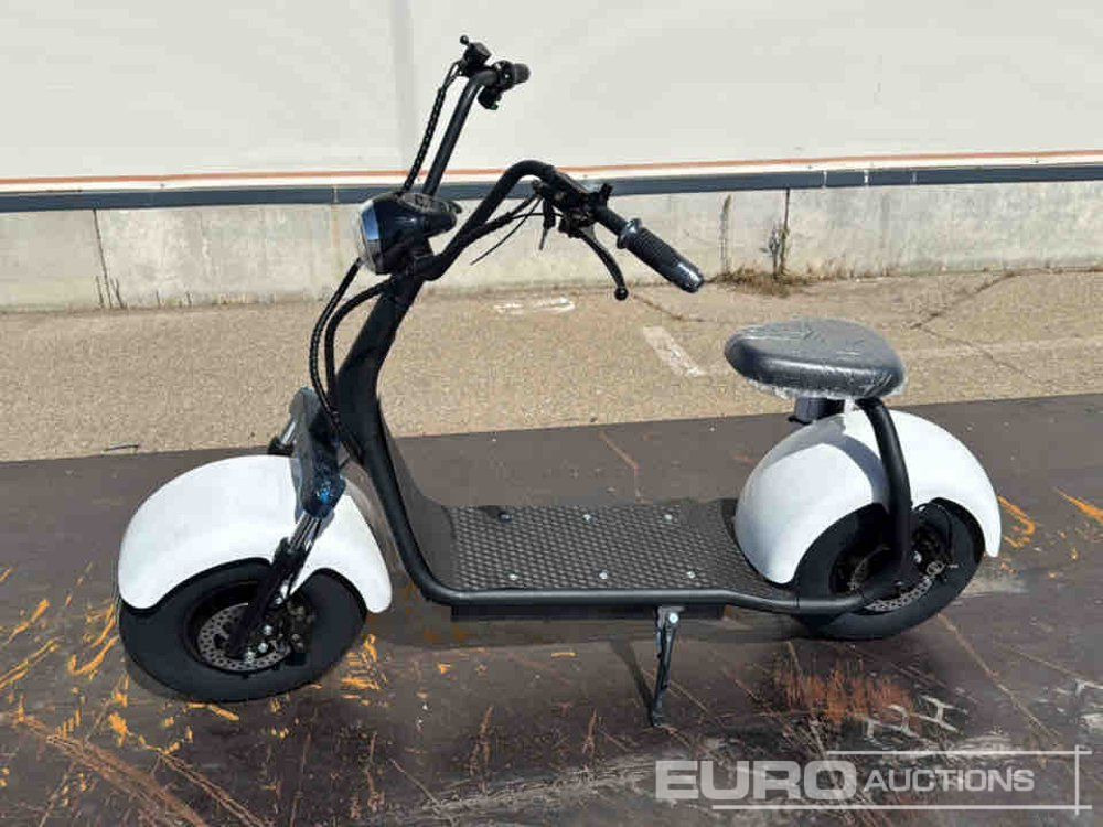 Unused City coco Electric Scooter Max Speed 40km/h, Autonomy 45km / Scooter Eléctrico - Motorcykel: bild 2 Unused City coco Electric Scooter Max Speed 40km/h, Autonomy 45km / Scooter Eléctrico - Motorcykel: bild 2