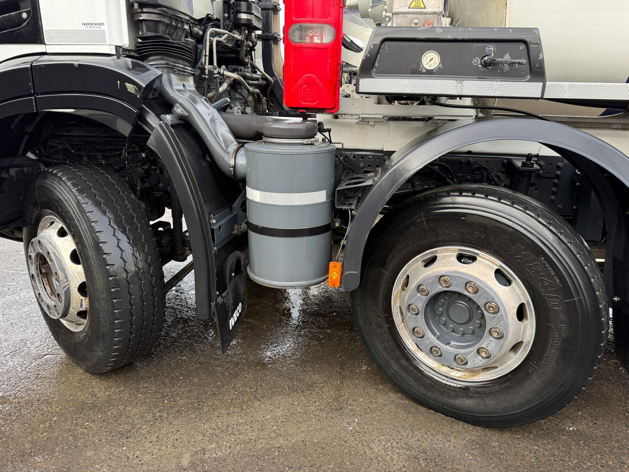 Betongbil Camion béton Iveco XWay 420 GE-774-AL: bild 8 Betongbil Camion béton Iveco XWay 420 GE-774-AL: bild 8