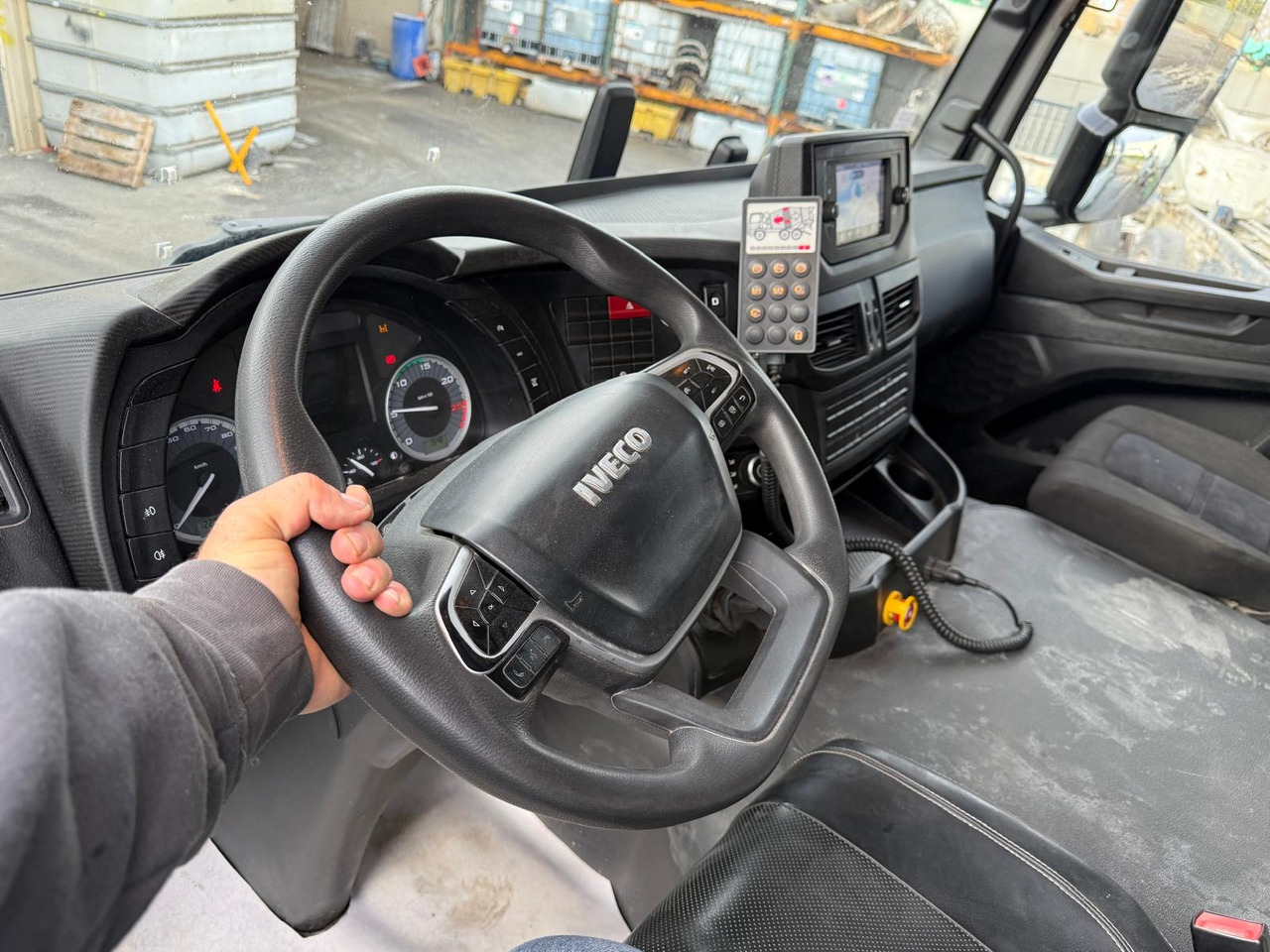 Betongbil Camion béton Iveco XWay 420 GE-774-AL: bild 11 Betongbil Camion béton Iveco XWay 420 GE-774-AL: bild 11