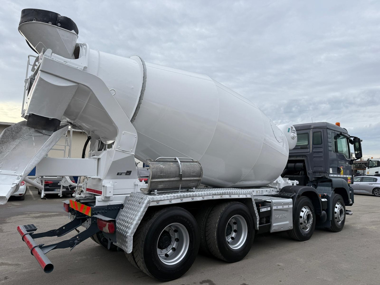 Camion béton MAN TGS 32.420 FF-957-DW - Betongbil: bild 5 Camion béton MAN TGS 32.420 FF-957-DW - Betongbil: bild 5