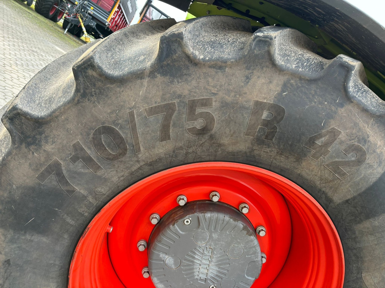 Claas Xerion 4200 Trac - Traktor: bild 2 Claas Xerion 4200 Trac - Traktor: bild 2