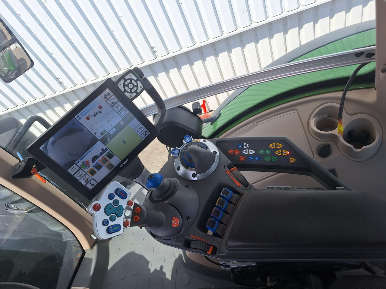 Fendt 1042 Vario S4 ProfiPlus - Traktor: bild 5 Fendt 1042 Vario S4 ProfiPlus - Traktor: bild 5