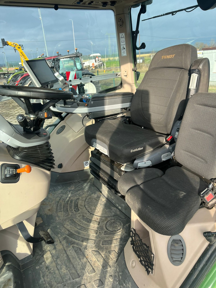 Fendt 1046 Vario Gen2 ProfiPlus - Traktor: bild 2 Fendt 1046 Vario Gen2 ProfiPlus - Traktor: bild 2