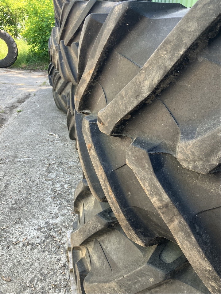 Fendt 2x Komplettrad 540/65R30 TB - Däck och fälgar: bild 2 Fendt 2x Komplettrad 540/65R30 TB - Däck och fälgar: bild 2