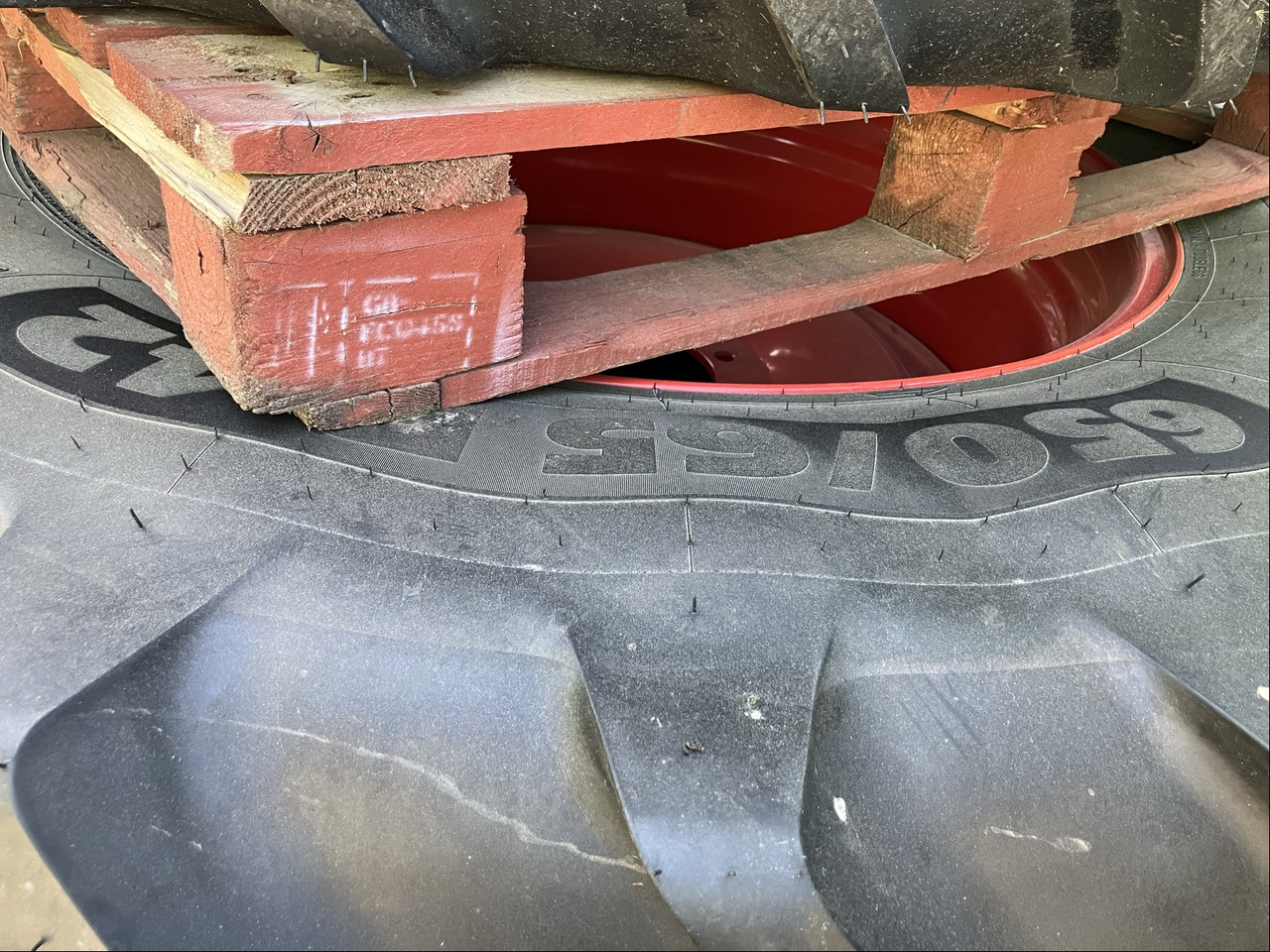 Fendt 650/65R42 u. 540/65R30 MI - Däck och fälgar: bild 5 Fendt 650/65R42 u. 540/65R30 MI - Däck och fälgar: bild 5