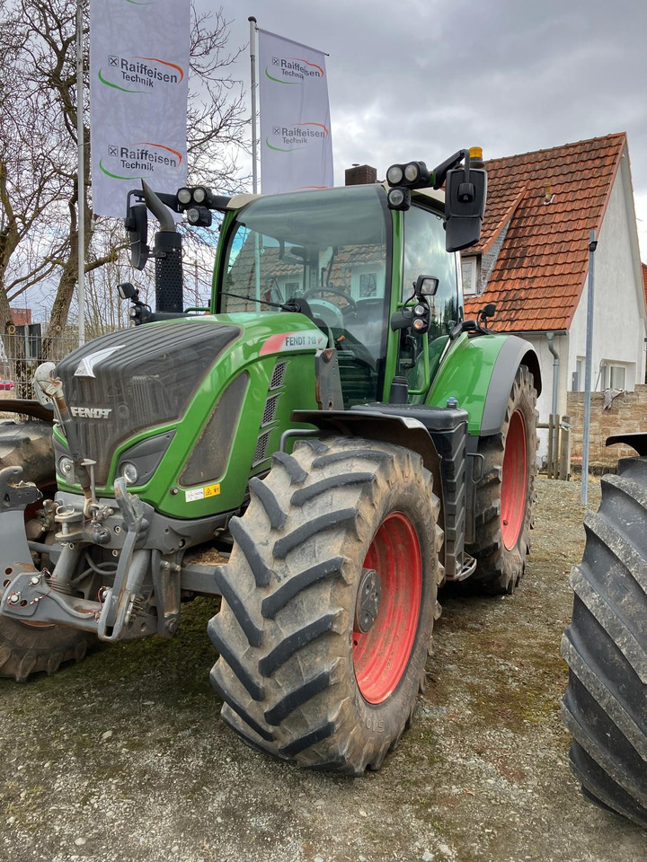 Fendt 718 Vario S4 Power - Traktor: bild 1 Fendt 718 Vario S4 Power - Traktor: bild 1