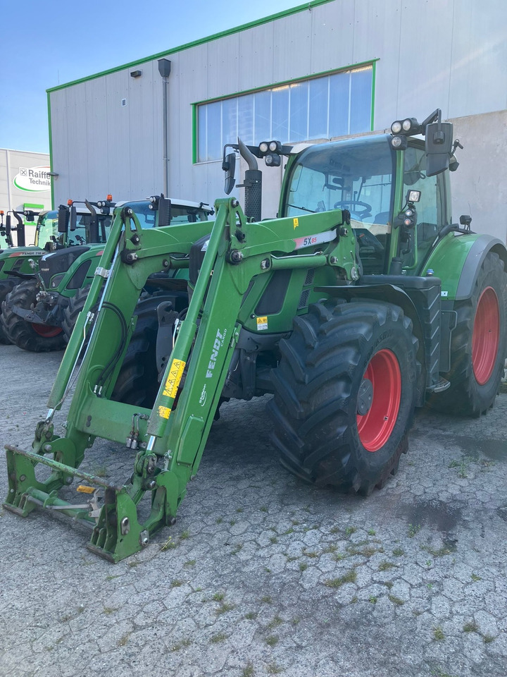 Fendt 718 Vario S4 Power - Traktor: bild 1 Fendt 718 Vario S4 Power - Traktor: bild 1