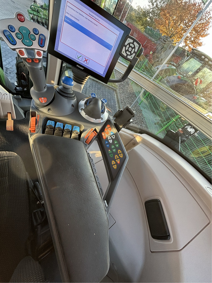 Fendt 826 Vario S4 ProfiPlus - Traktor: bild 3 Fendt 826 Vario S4 ProfiPlus - Traktor: bild 3