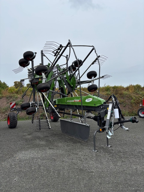 Fendt Former 1000 C PRO - Hövändare: bild 1 Fendt Former 1000 C PRO - Hövändare: bild 1
