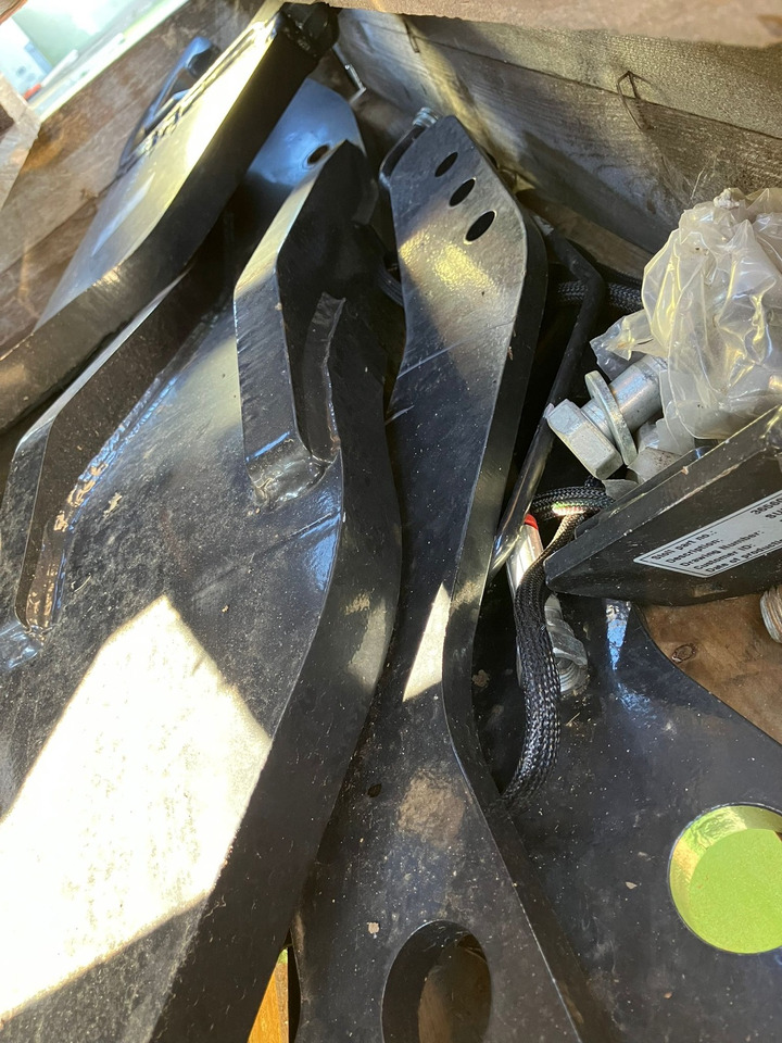 Fendt Frontlader - Anbauteile - Frontlastar för traktor: bild 2 Fendt Frontlader - Anbauteile - Frontlastar för traktor: bild 2