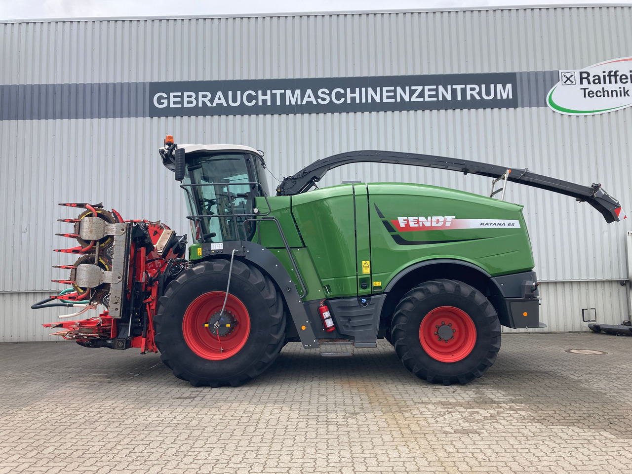 Fendt Katana 65 S4 - Skördemaskin: bild 1 Fendt Katana 65 S4 - Skördemaskin: bild 1