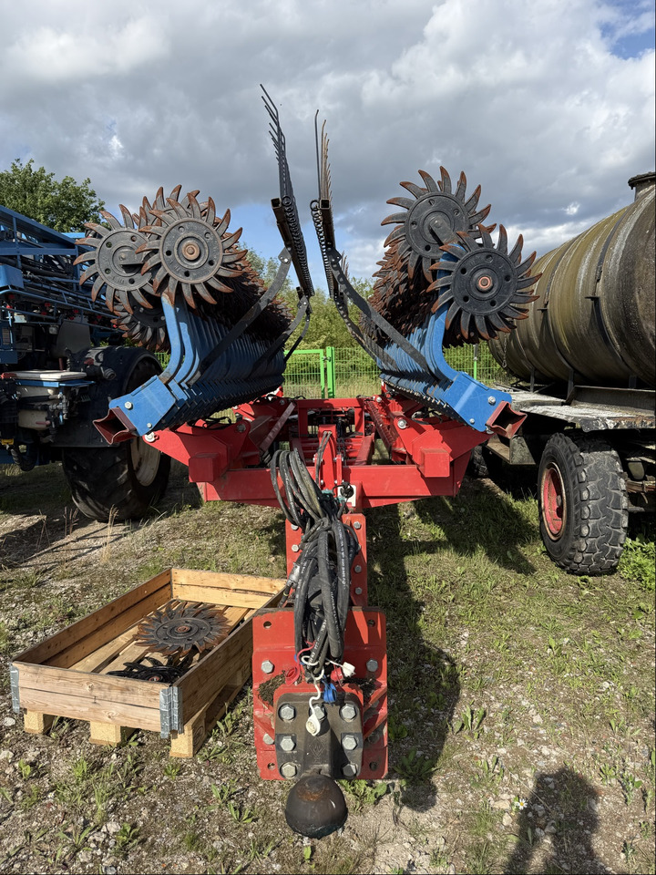 Hatzenbichler Rotorstriegel 12 - Utrustning för uppfödnings: bild 3 Hatzenbichler Rotorstriegel 12 - Utrustning för uppfödnings: bild 3