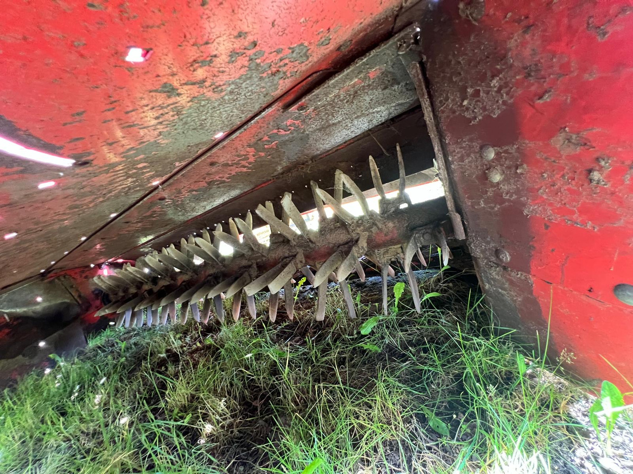 Kuhn FC 883-FF - Slåttermaskin: bild 4 Kuhn FC 883-FF - Slåttermaskin: bild 4