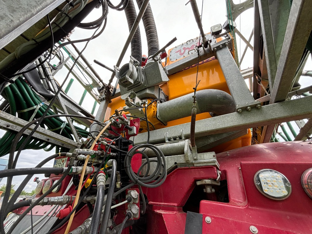 Vredo VT 7138 SWINGMAX36 Gestänge - Mineralgödselspridare: bild 5 Vredo VT 7138 SWINGMAX36 Gestänge - Mineralgödselspridare: bild 5
