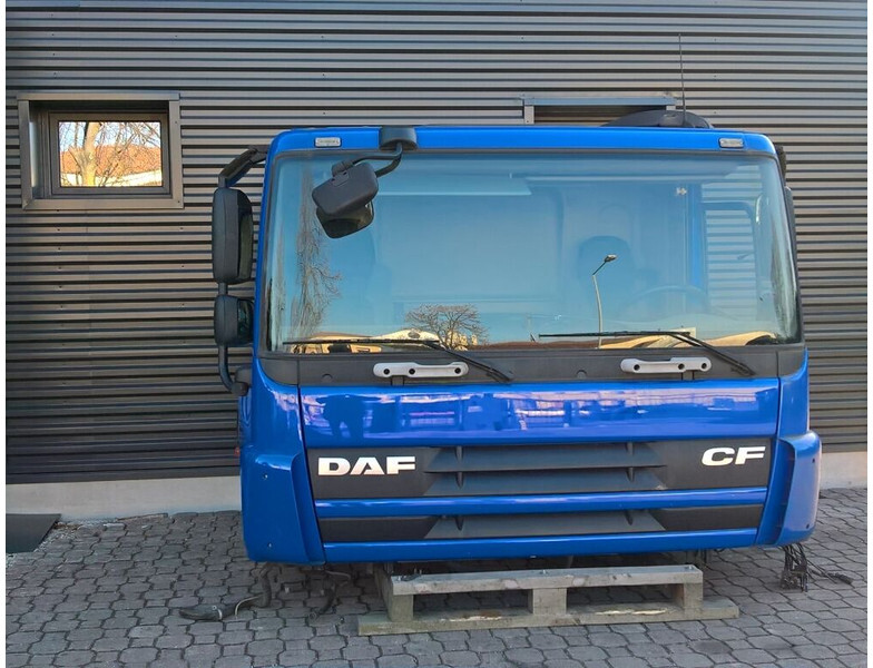 DAF CF65 CF75 CF85 Euro 5 - Hytt och interiör för Lastbil: bild 2 DAF CF65 CF75 CF85 Euro 5 - Hytt och interiör för Lastbil: bild 2