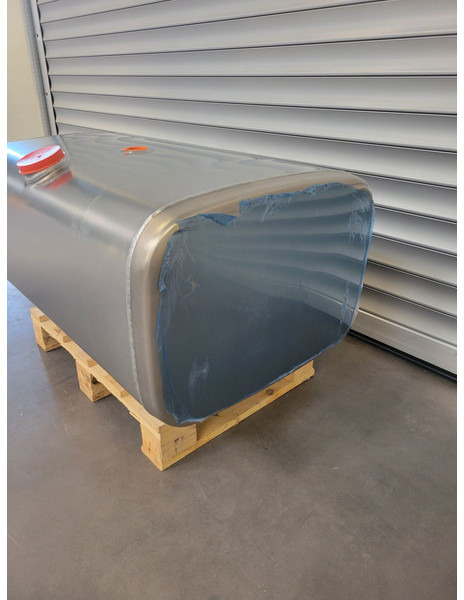 Iveco Stralis Trakker - Bränsletank för Lastbil: bild 4 Iveco Stralis Trakker - Bränsletank för Lastbil: bild 4