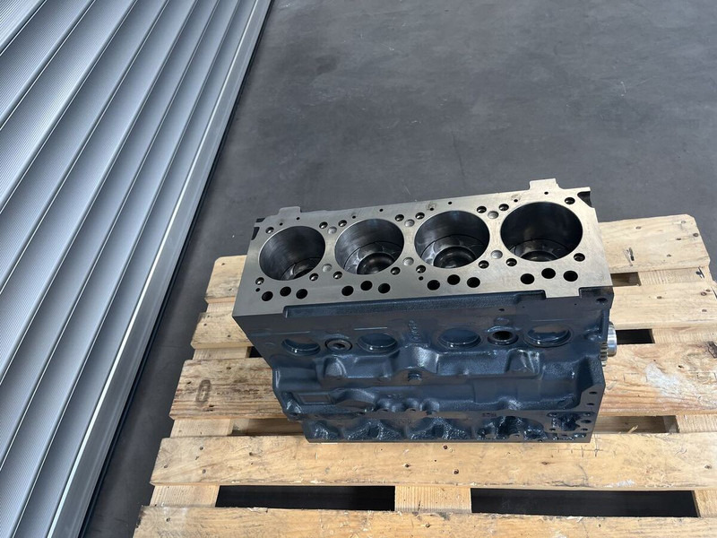 MAN Euro 4 - Cylinderblock för Lastbil: bild 2 MAN Euro 4 - Cylinderblock för Lastbil: bild 2